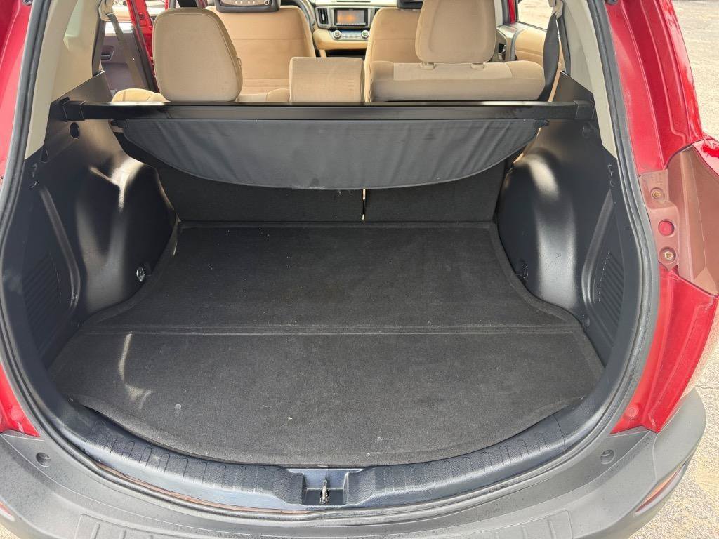 Used 2013 Toyota RAV4 XLE FWD image 22