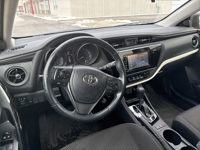 Used 2018 Toyota Corolla iM image 27