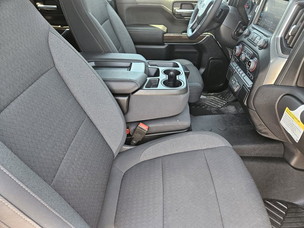 Used 2022 Chevrolet Silverado 1500 RST AWD/4WD image 19