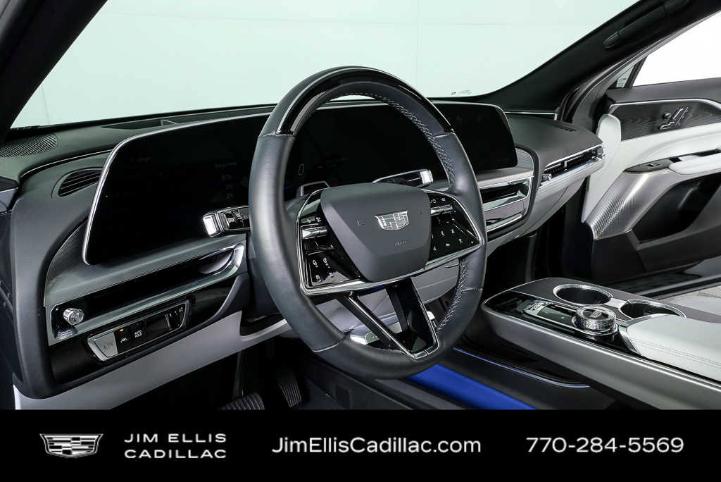 Certified 2024 Cadillac Lyriq Sport image 4