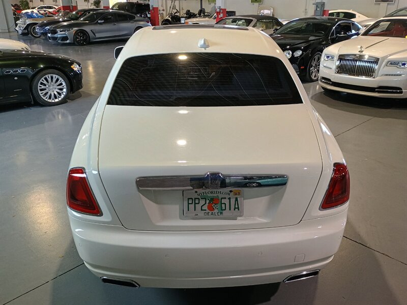 Used 2011 Rolls-Royce Ghost image 5