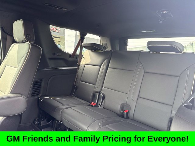 New 2026 GMC Yukon XL Elevation w/ Elevation Premium Package AWD/4WD image 18