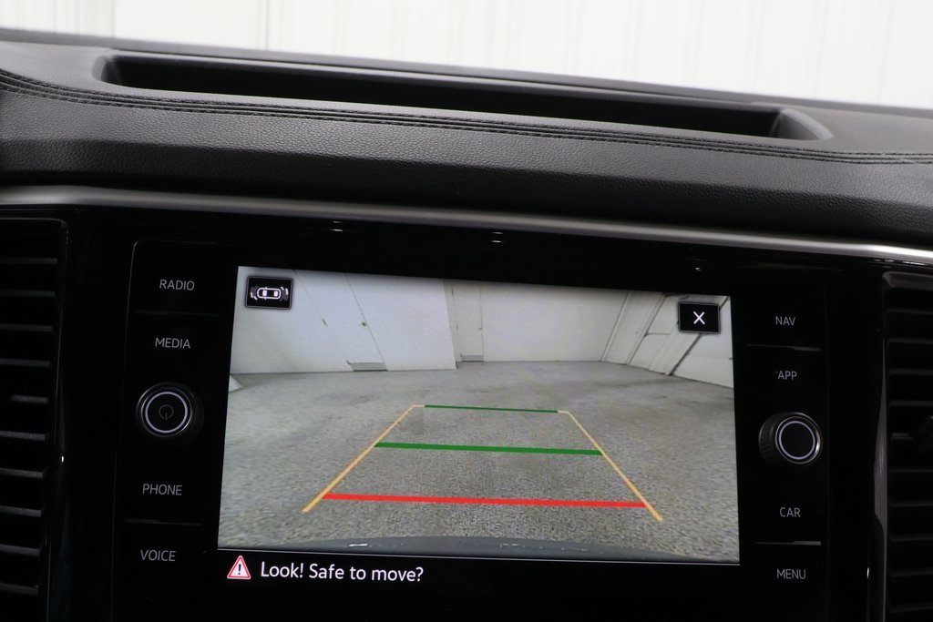 Used 2022 Volkswagen Atlas Cross Sport SEL Premium R-Line image 14