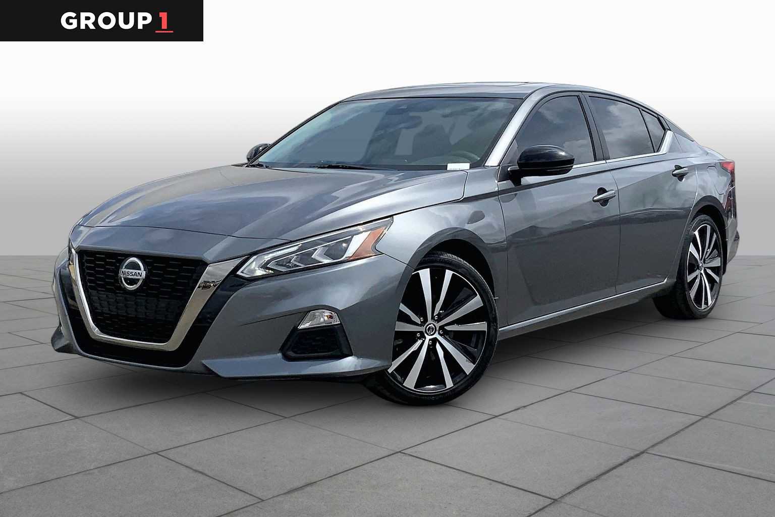 Used 2021 Nissan Altima 2.5 SR w/ SR Premium Package FWD image 1