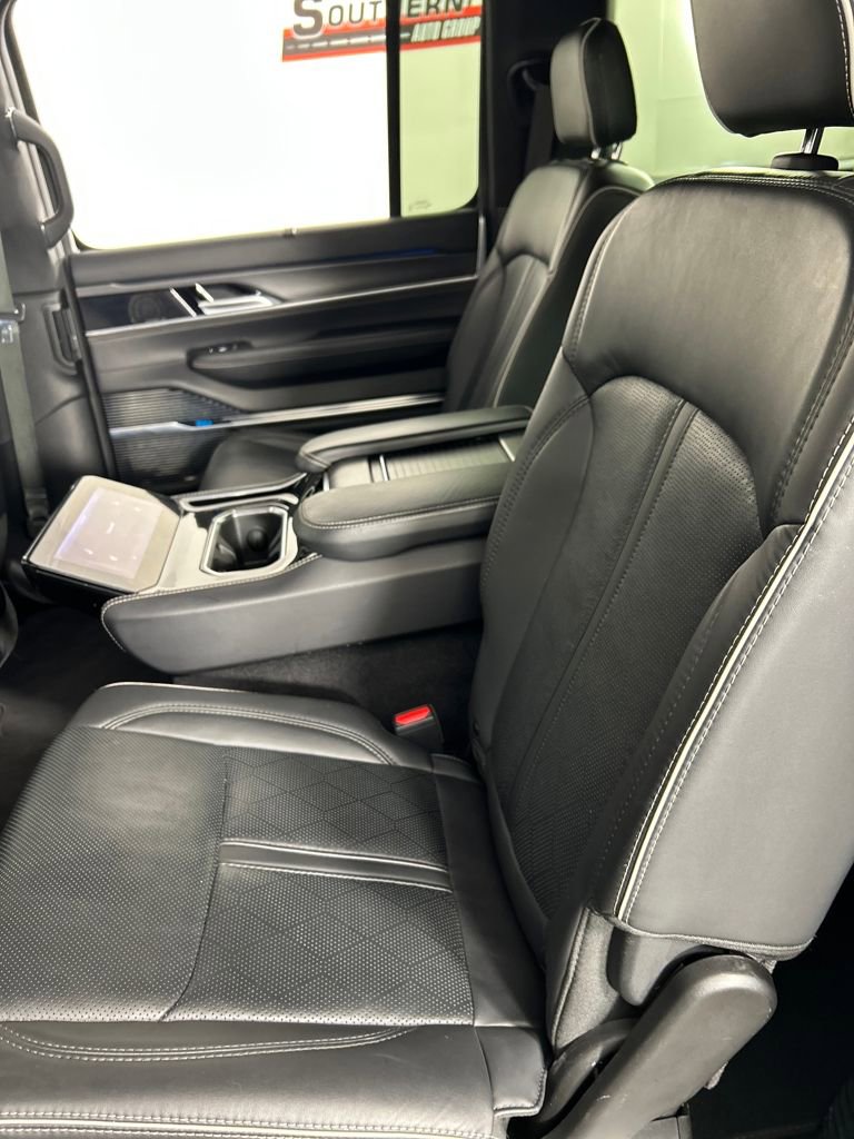 Used 2024 Jeep Grand Wagoneer L Series II w/ Quick Order Packagew 28T image 18