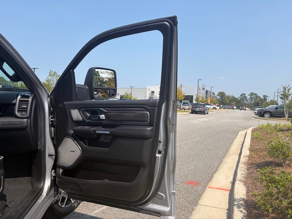 Used 2025 RAM 1500 Laramie w/ Advanced Safety Group II AWD/4WD image 55