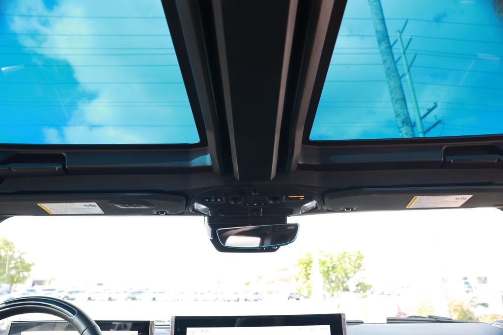 Used 2024 GMC Hummer EV 3X w/ Omega Edition image 36
