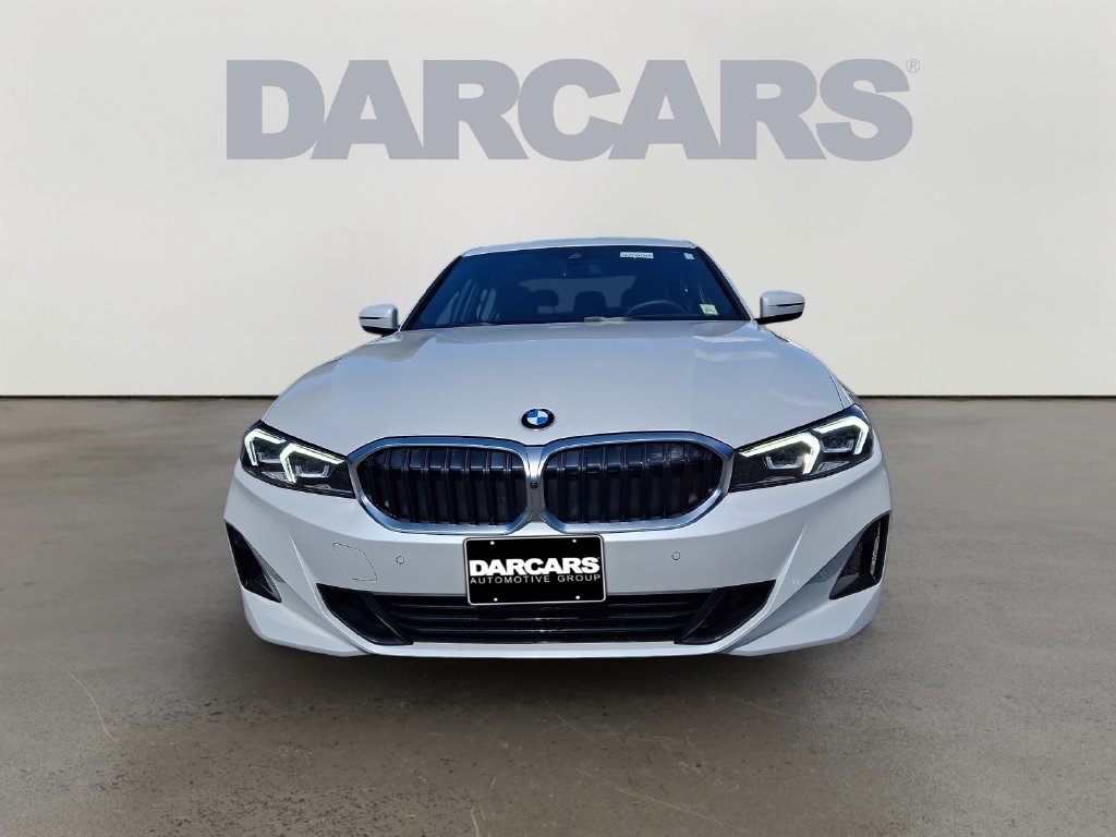 Certified 2025 BMW 330i xDrive Sedan w/ Convenience Package AWD/4WD image 2
