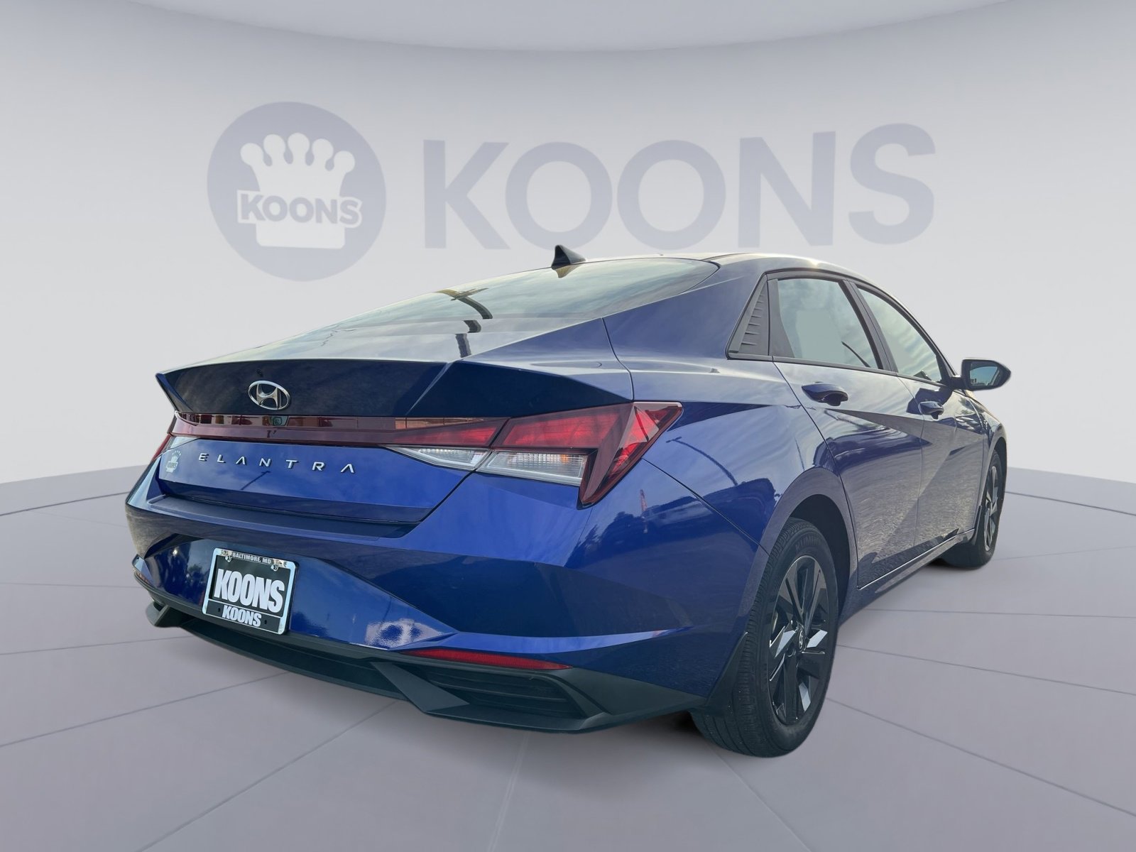 Used 2023 Hyundai Elantra SEL FWD image 16