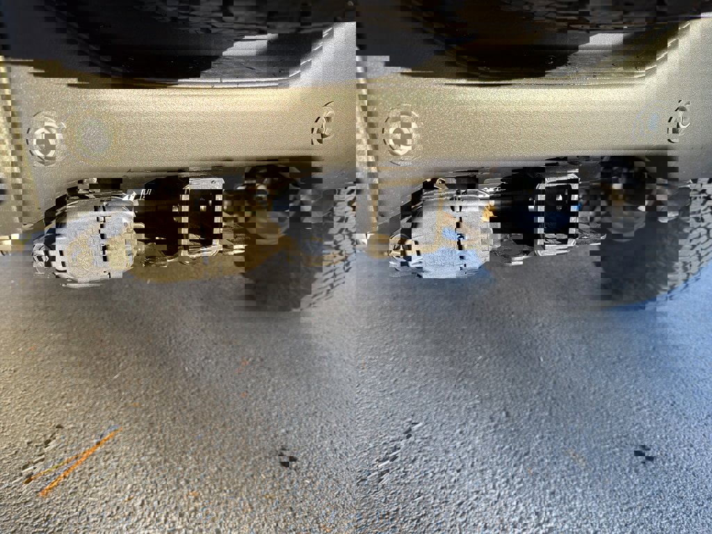 New 2025 Ford Bronco Heritage Edition image 6