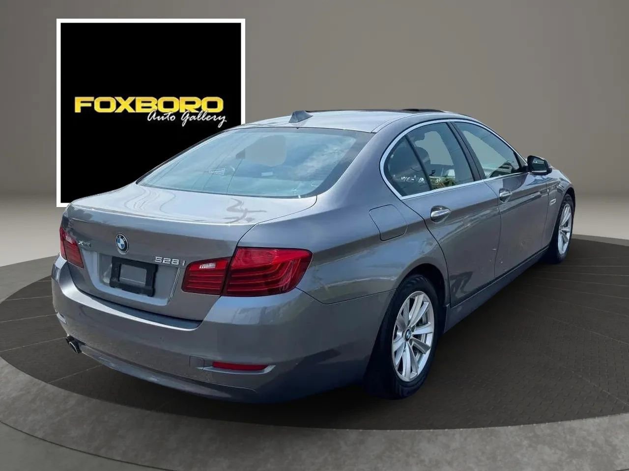 Used 2014 BMW 528i xDrive Sedan image 6