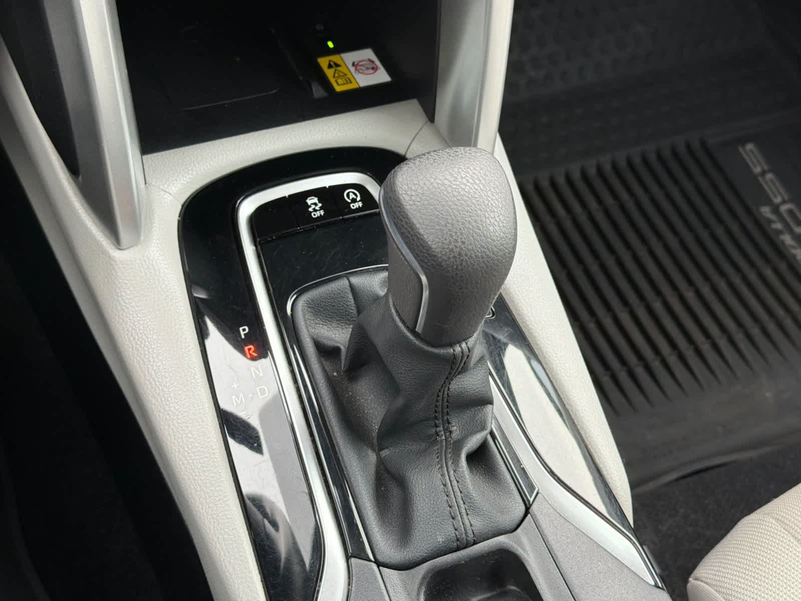 Used 2022 Toyota Corolla Cross LE FWD image 21