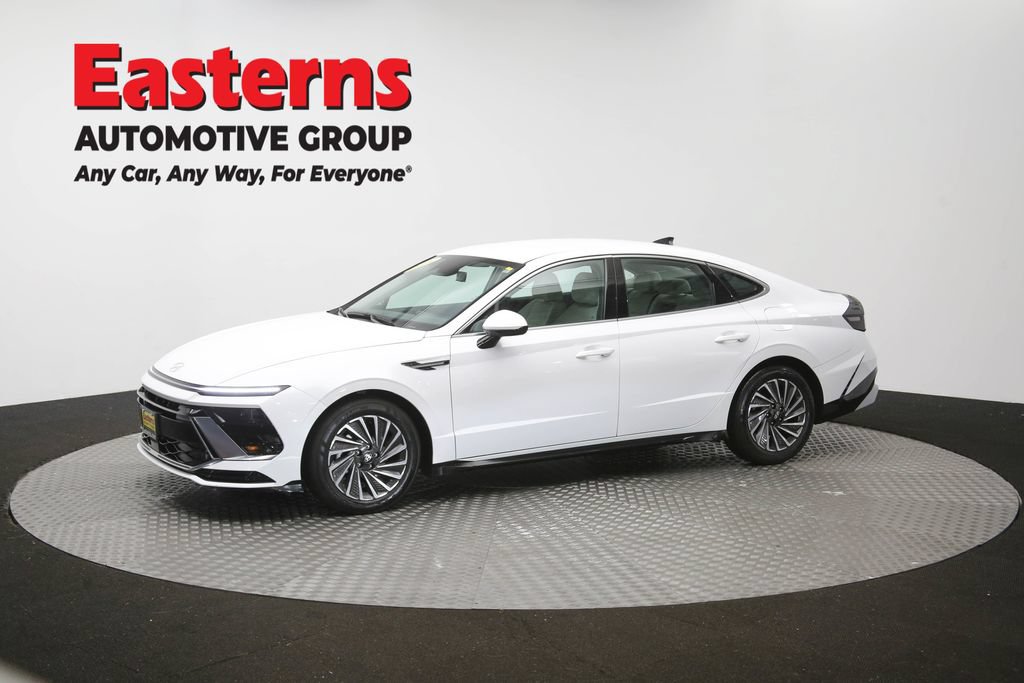 Used 2025 Hyundai Sonata SEL FWD image 57