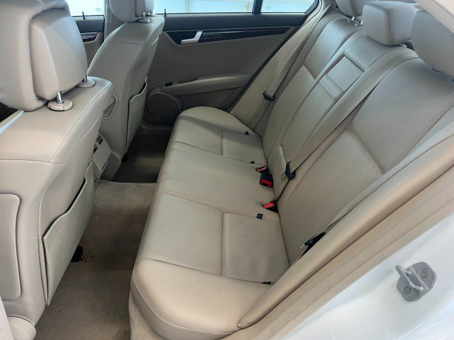 Used 2013 Mercedes-Benz C 300 4MATIC Sedan image 30
