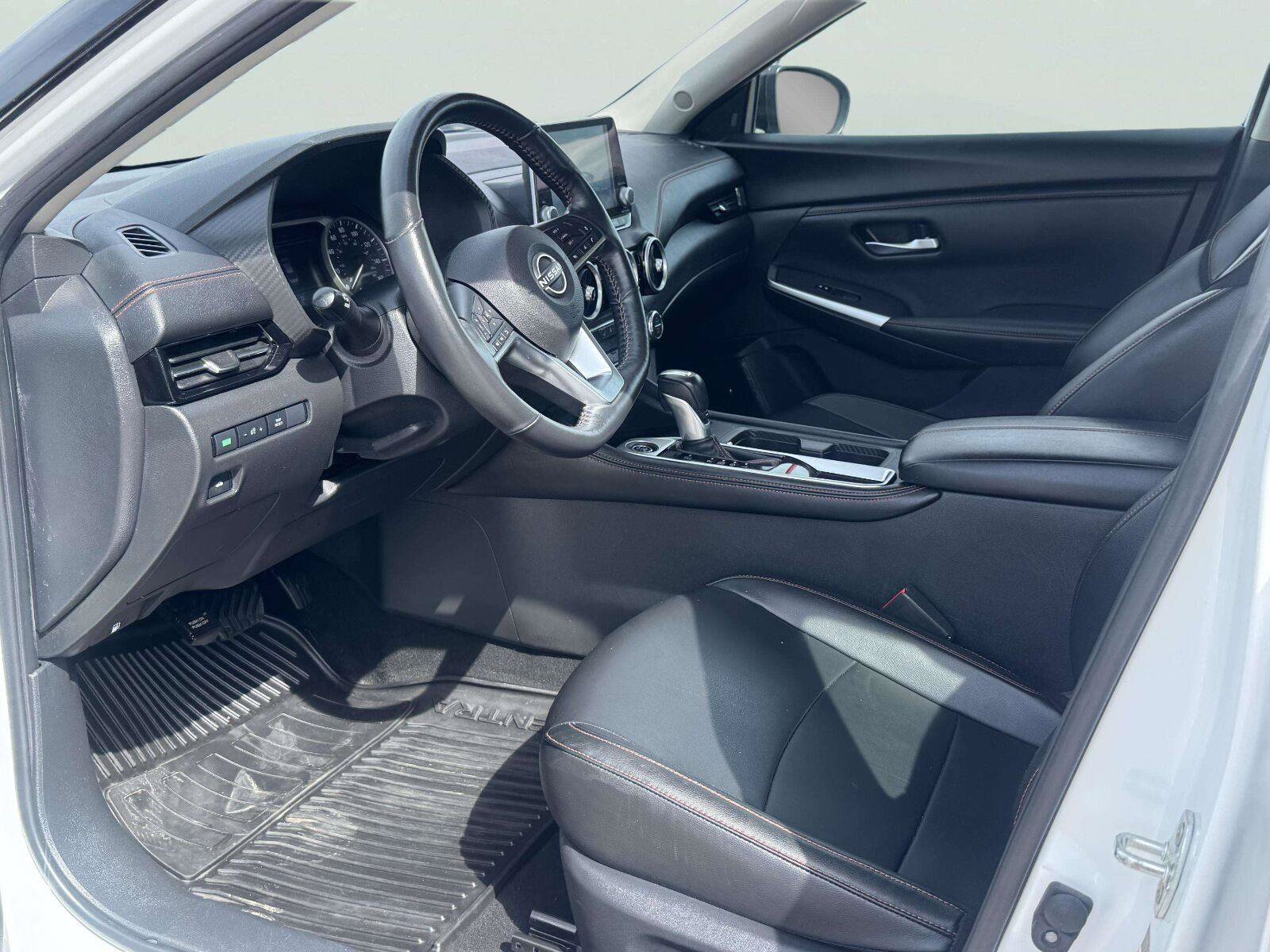 Used 2024 Nissan Sentra SR w/ SR Premium Package FWD image 21