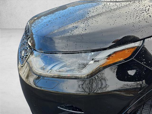 Used 2024 Land Rover Discovery Sport Dynamic SE image 30