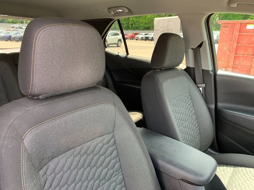 Used 2020 Chevrolet Equinox LT AWD/4WD image 19