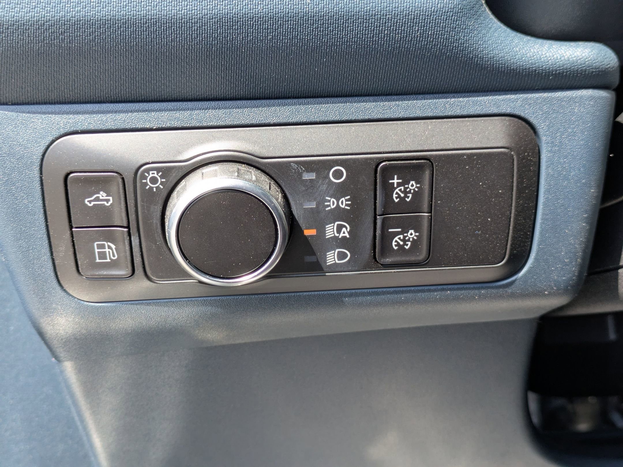 New 2026 Ford Maverick XL FWD image 12