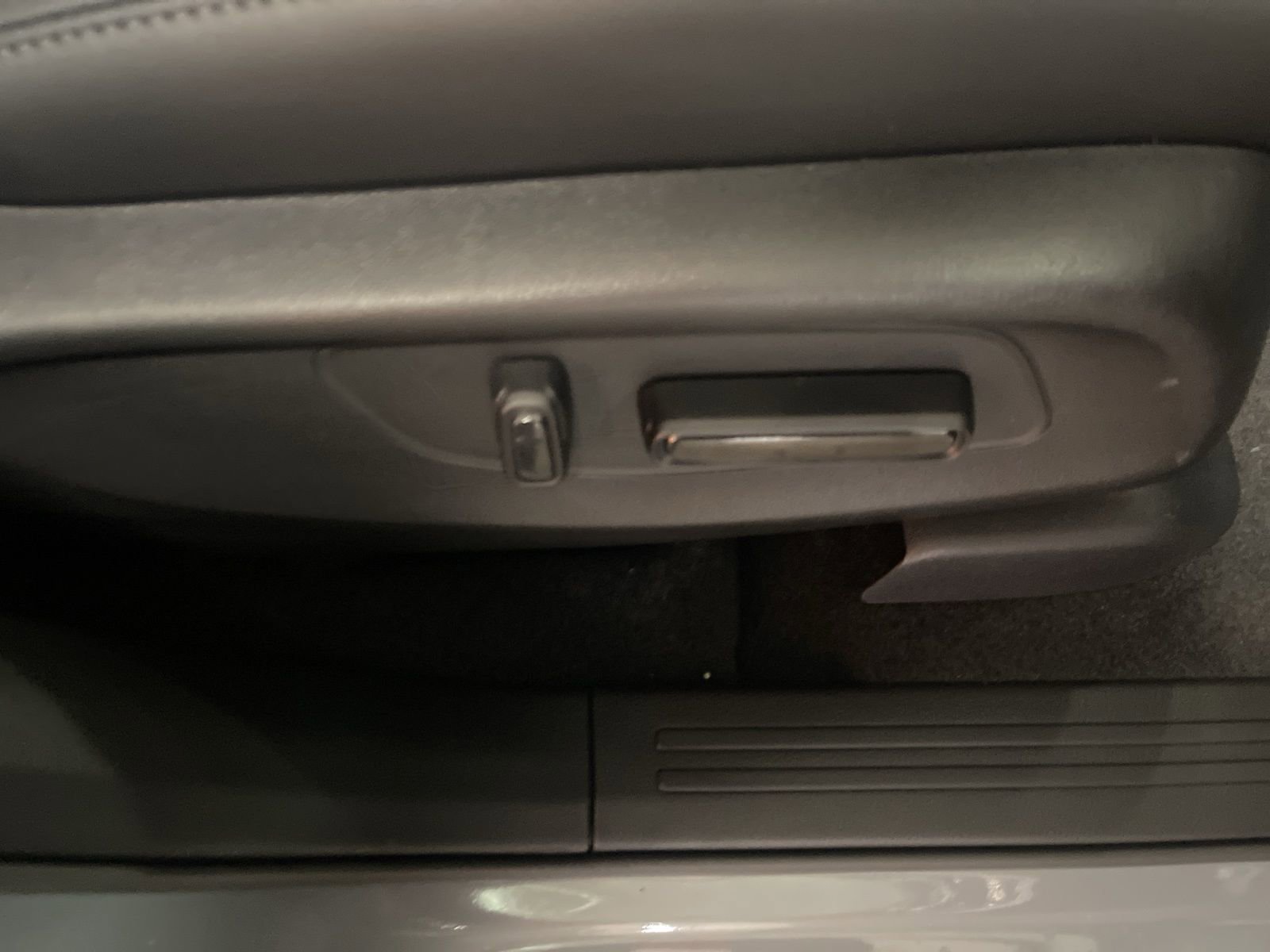 New 2026 Honda CR-V EX-L image 12