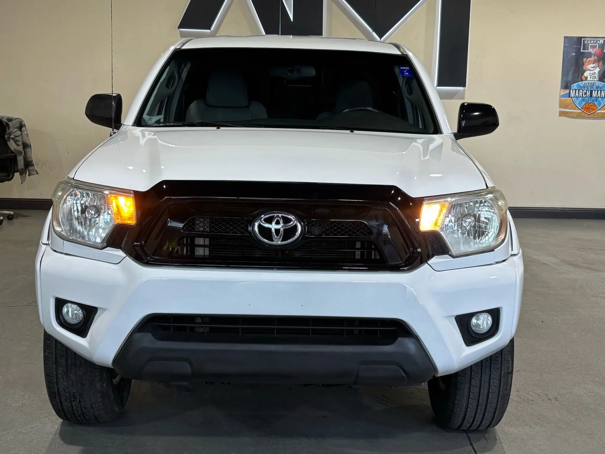 Used 2014 Toyota Tacoma 4x4 Double Cab w/ TRD Off-Road Package image 3