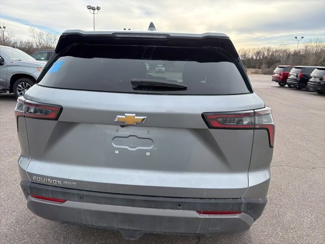 Used 2025 Chevrolet Equinox LT image 22