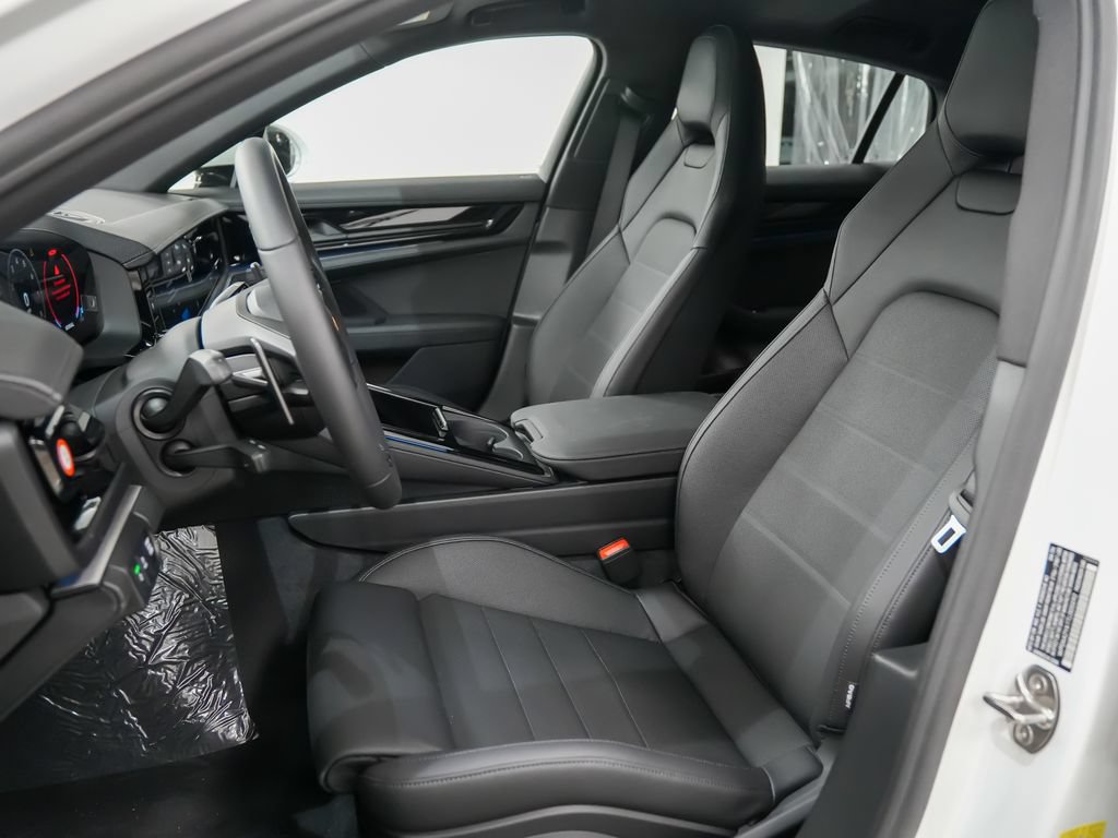 New 2026 Porsche Panamera 4 AWD/4WD image 5