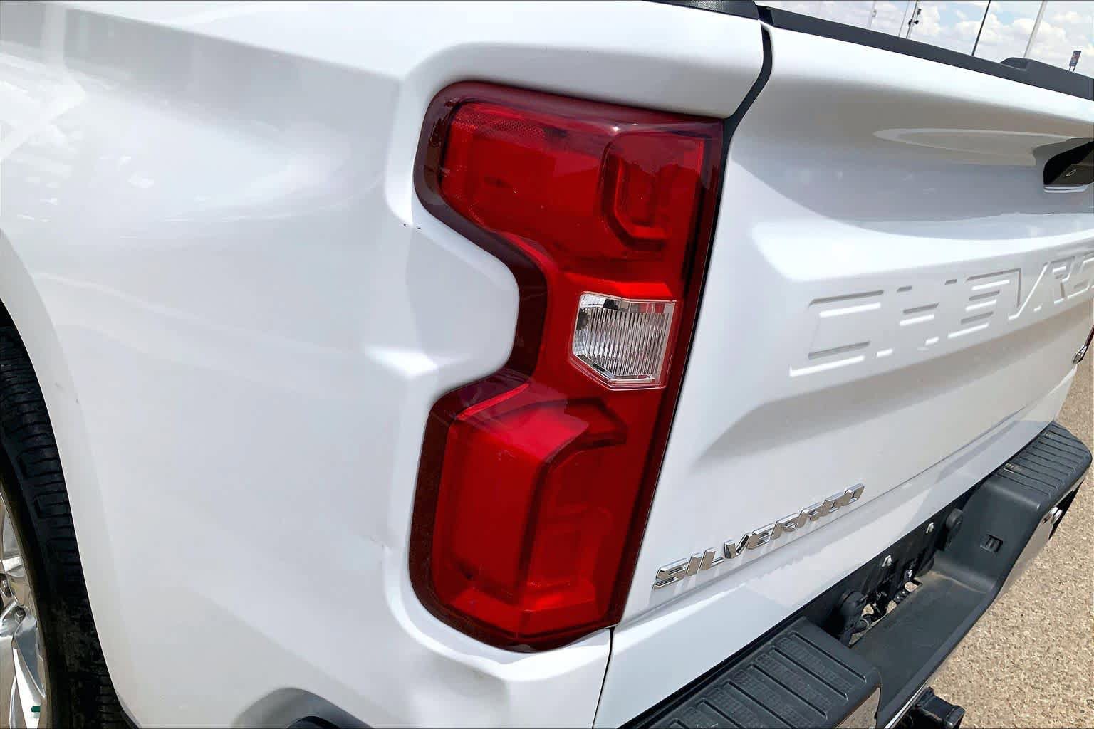 Used 2019 Chevrolet Silverado 1500 LTZ w/ LTZ Texas Edition RWD image 32