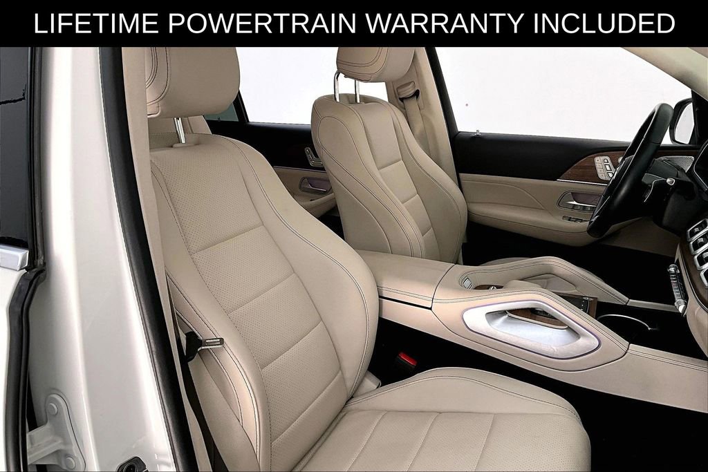 Used 2025 Mercedes-Benz GLS 450 4MATIC image 10