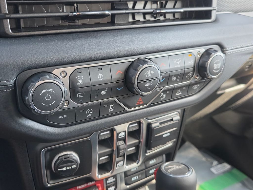 New 2026 Jeep Gladiator Rubicon AWD/4WD image 17