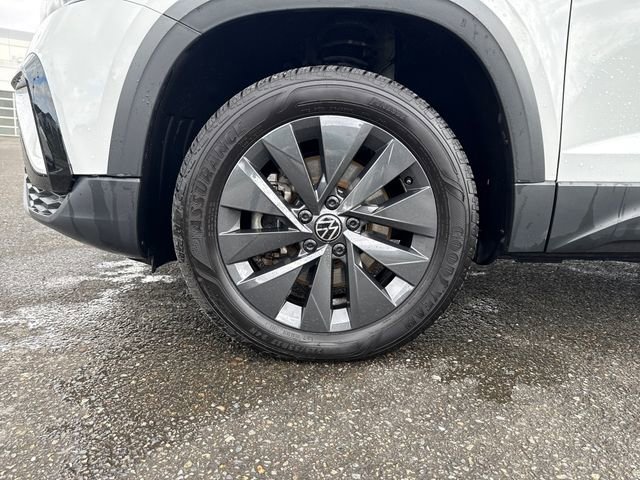 Used 2023 Volkswagen Taos S image 31