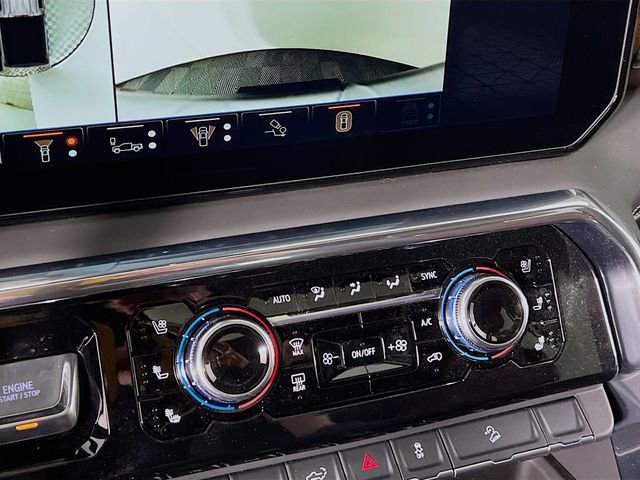 Certified 2025 GMC Sierra 2500 Denali Ultimate image 15