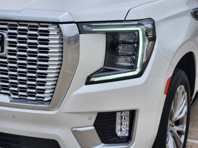 Used 2023 GMC Yukon Denali w/ LPO, Floor Liner Package AWD/4WD image 9