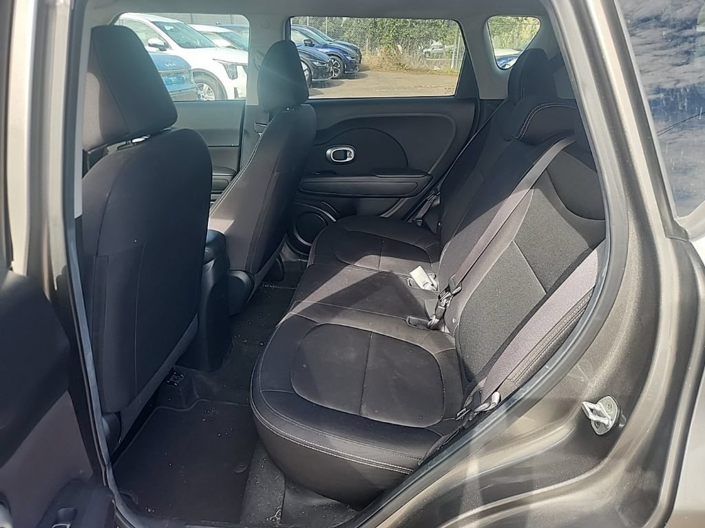 Used 2019 Kia Soul FWD image 20