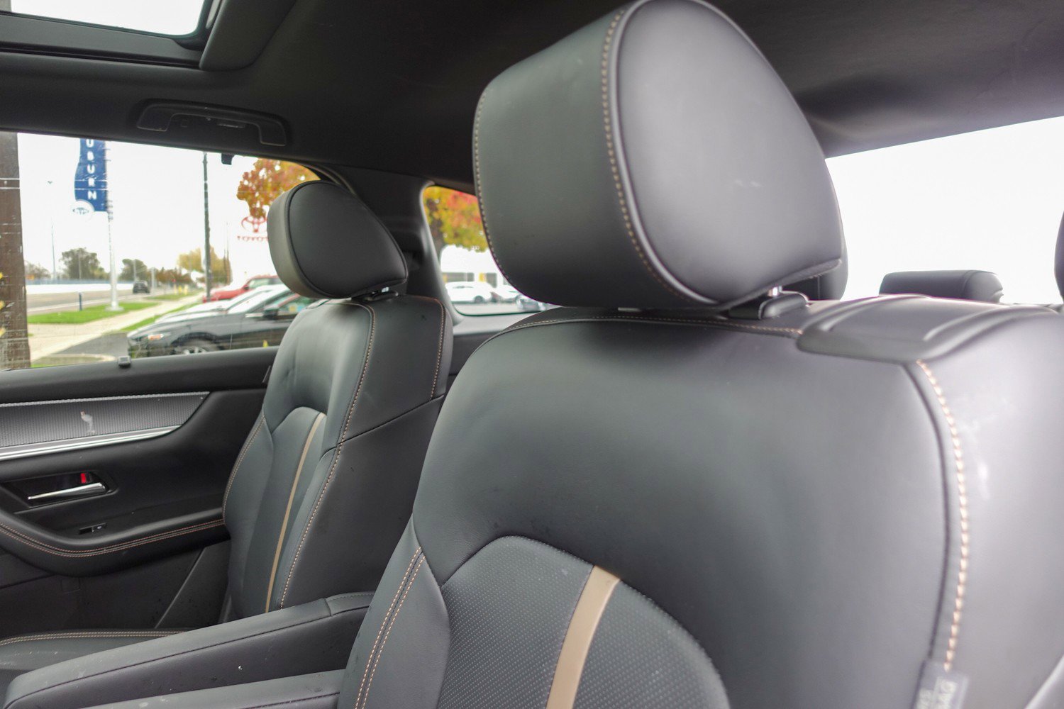 Used 2024 MAZDA CX-90 Plug-In Hybrid w/ Premium Plus image 23