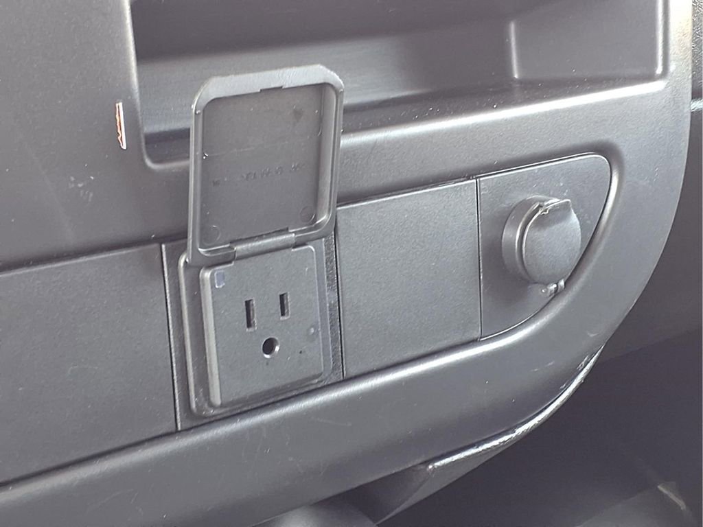 Used 2024 Chevrolet Express 2500 w/ Driver Convenience Package RWD image 15