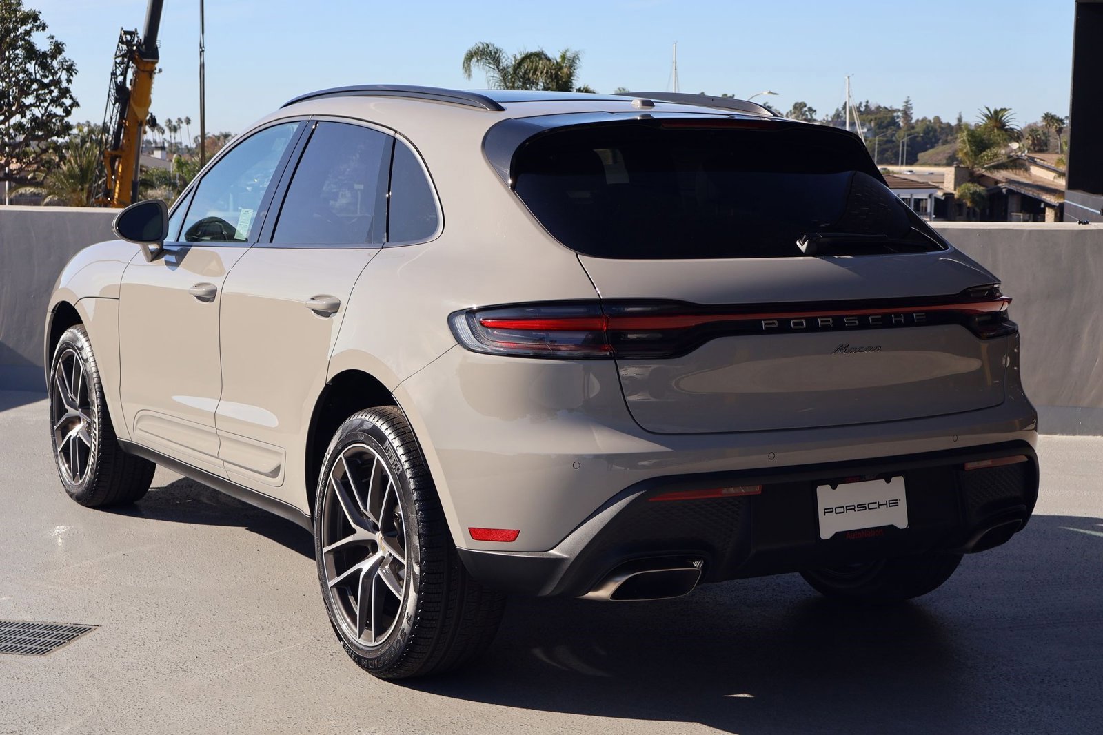 New 2026 Porsche Macan image 3