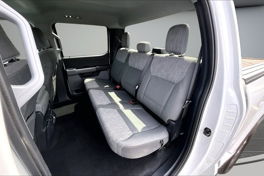 Used 2023 Ford F150 XLT w/ XTR Package image 23