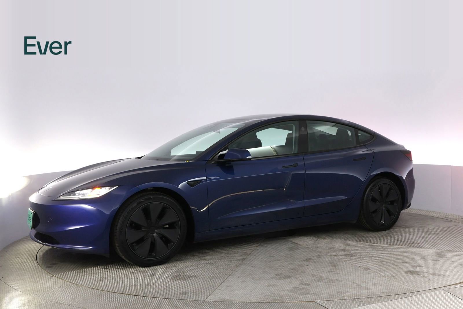 Used 2024 Tesla Model 3 Standard Range RWD image 18