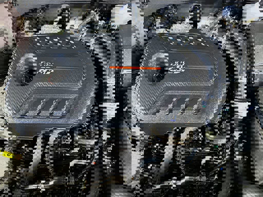 Used 2020 Hyundai Santa Fe Limited image 9