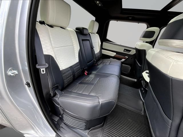 Used 2023 Toyota Tundra Capstone AWD/4WD image 30