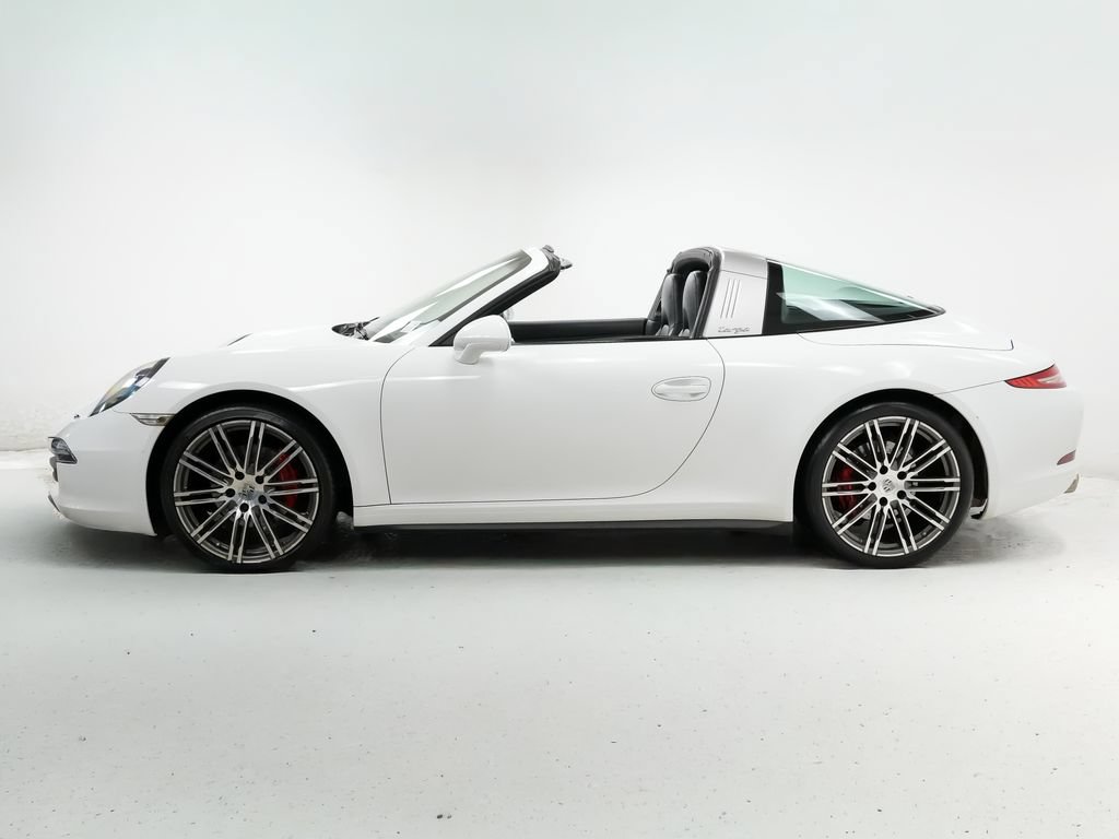 Used 2015 Porsche 911 Targa 4 AWD/4WD image 2
