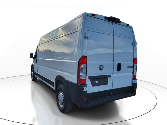 Used 2025 RAM ProMaster 2500 w/ Convenience Group FWD image 3