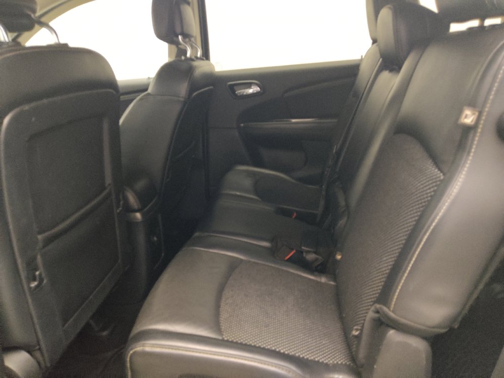 Used 2019 Dodge Journey Crossroad FWD image 18