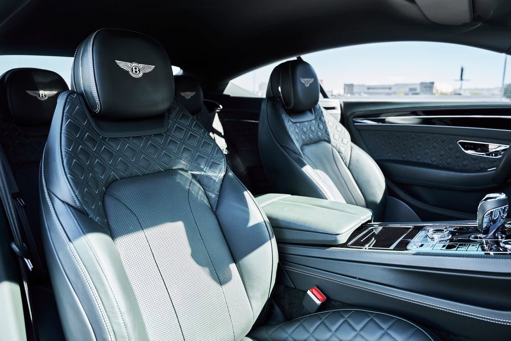 Used 2020 Bentley Continental GT image 36