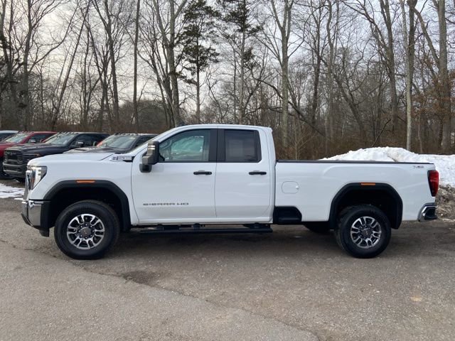 Used 2025 GMC Sierra 3500 Pro AWD/4WD image 3
