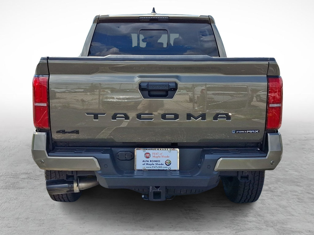 Used 2026 Toyota Tacoma TRD Off-Road w/ TRD Off Road Upgrade Package AWD/4WD image 4