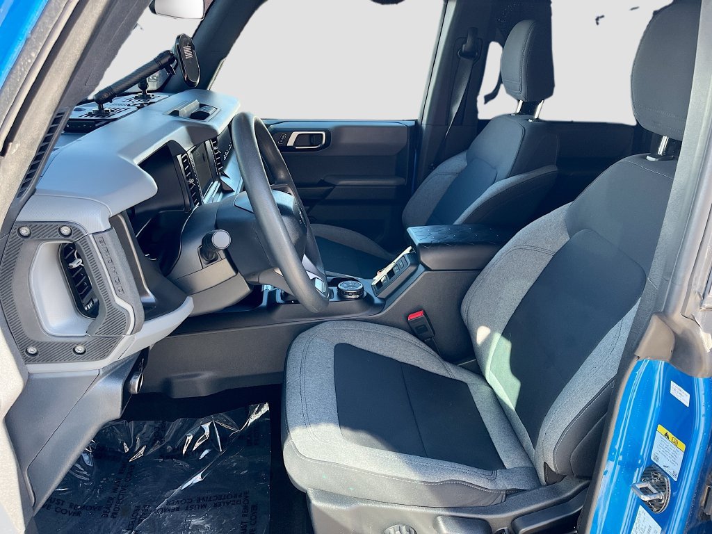 Used 2023 Ford Bronco 4-Door AWD/4WD image 19