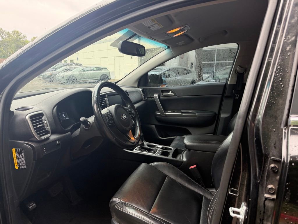 Used 2017 Kia Sportage EX AWD/4WD image 12