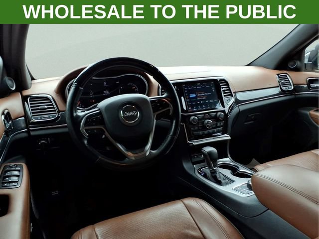 Used 2020 Jeep Grand Cherokee Overland AWD/4WD image 13