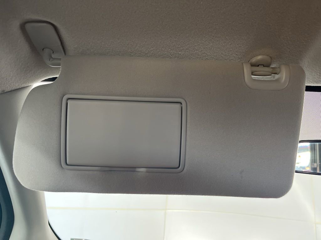 Used 2018 Nissan Frontier SV image 61